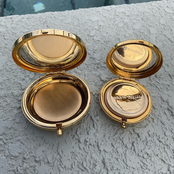 Vintage Estee Lauder refillable compact set - Picture 2 of 6